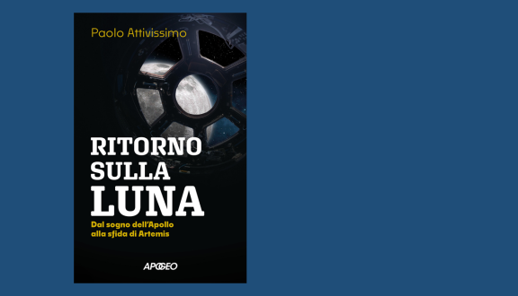 Copertina del saggio di Paolo Attivissimo "Ritorno sulla Luna" su sfondo blu