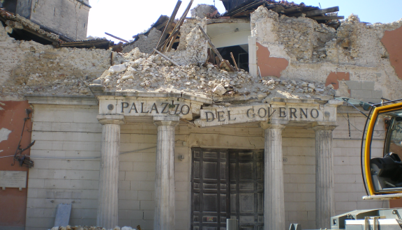 prefettura dell aquila dopo il terremoto del 2019